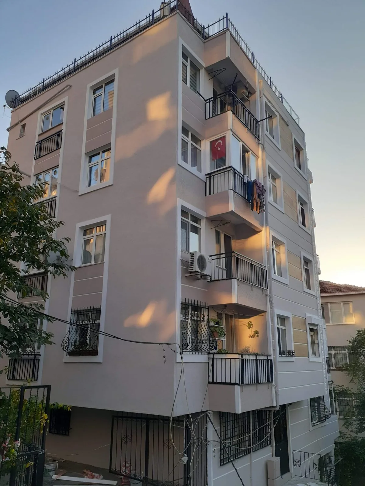Dış cephe mantolama sonrası bina cephesi